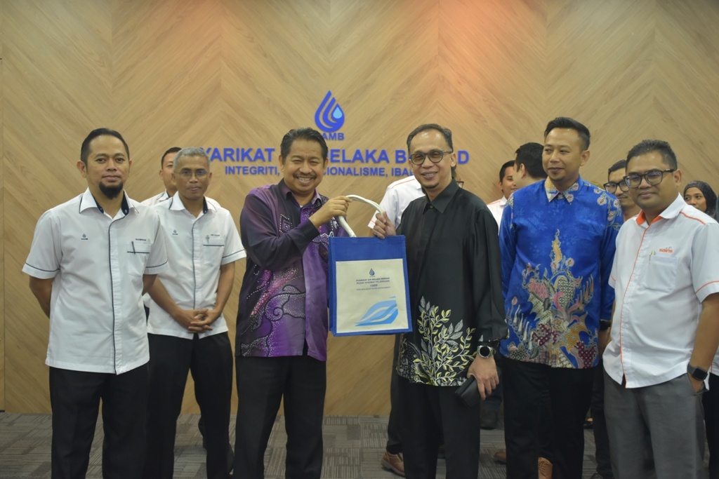 Lawatan SAINS ke SAMB