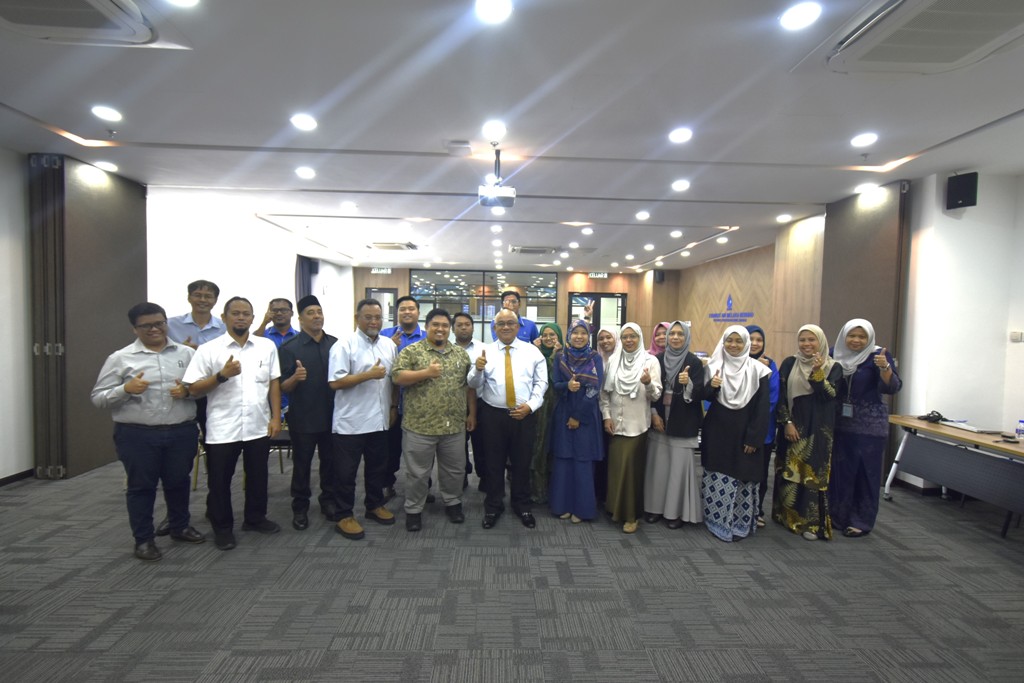 Mesyuarat Bersama Ketua Pegawai Eksekutif Bersama Jabatan & Bahagian (KONRAK PEROLEHAN & KORPORAT)