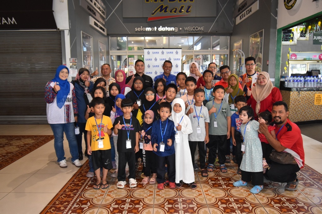 Sinar Syawal Program Sumbangan Baju Raya Asnaf Bersama Affin Bank.