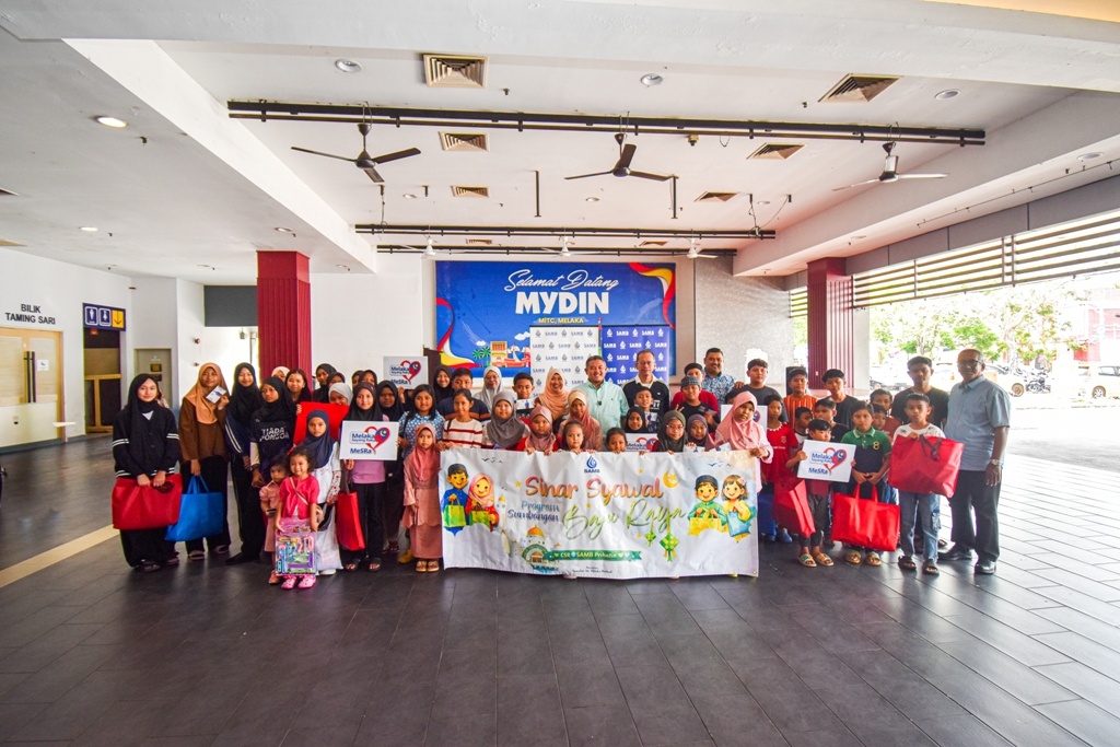 Sinar Syawal Program Sumbangan Baju Raya Parlimen Tangga Batu