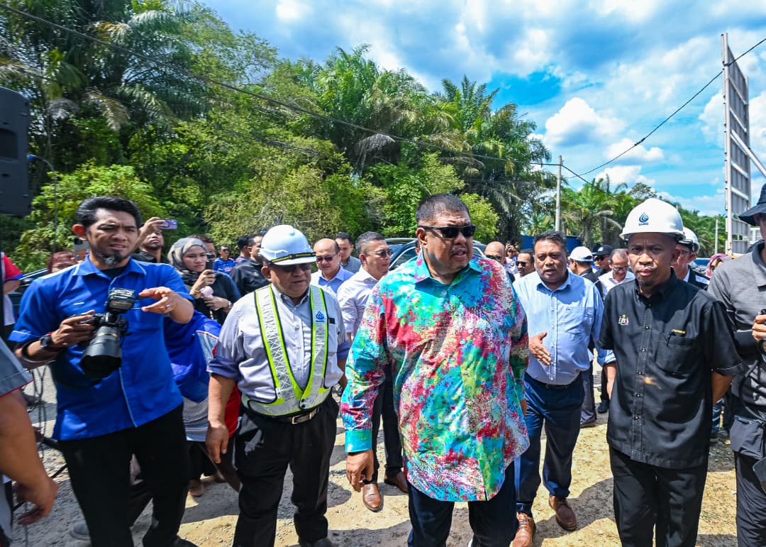 Lawatan YAB Ketua Menteri Melaka Loji Rawatan Jus Fasa II Sempena Program WRUR Dun Asahan